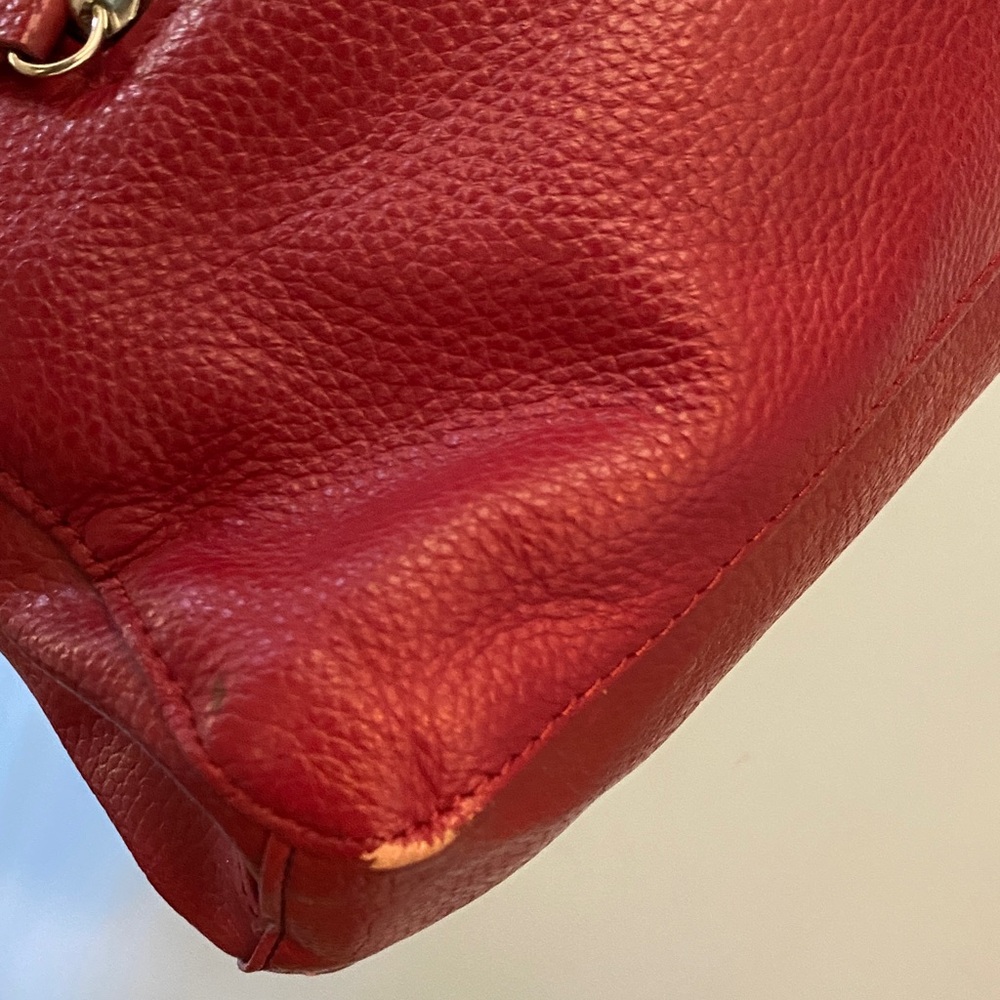 π FREE Jessica Leather Shoulder Bag - Picture 4 of 14